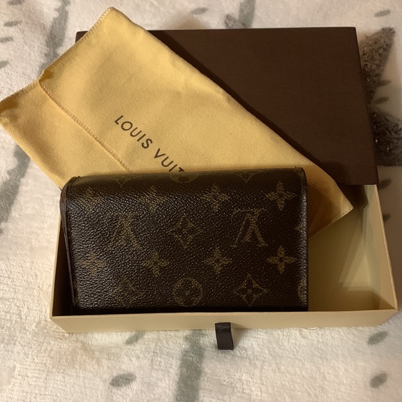 🤎🧡🖤🧡🤎🎁🎄💯 % AUTHENTIC LUIS VUITTON MONOGRAM CANVAS WALLET🤎🧡🖤🧡🤎 - Picture 3 of 13